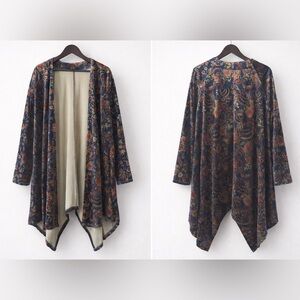 Very J Velvet Floral Kimono with Blue and Red Accents